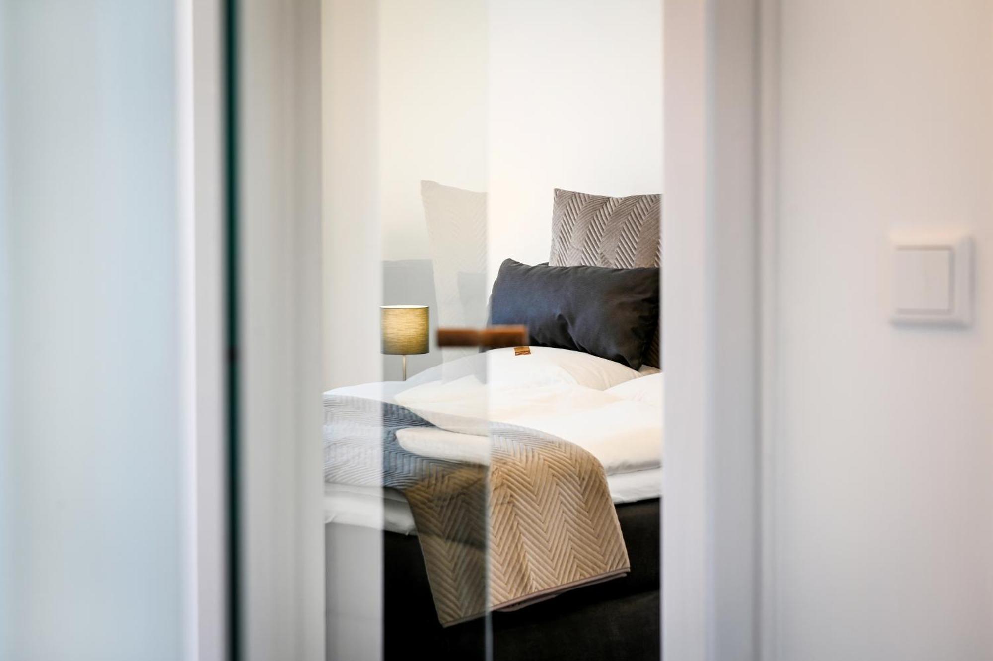 Insel-Apartment Im Herrenhaus Rheinblick 克桑滕 外观 照片