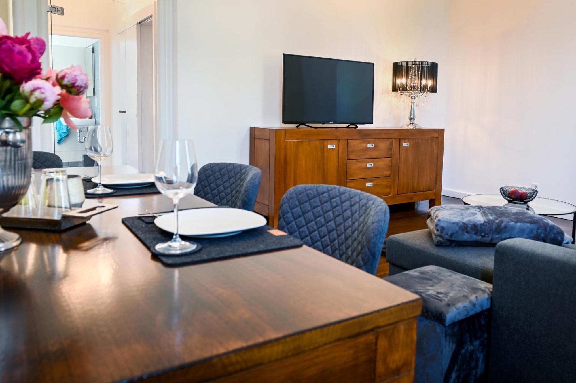 Insel-Apartment Im Herrenhaus Rheinblick 克桑滕 外观 照片